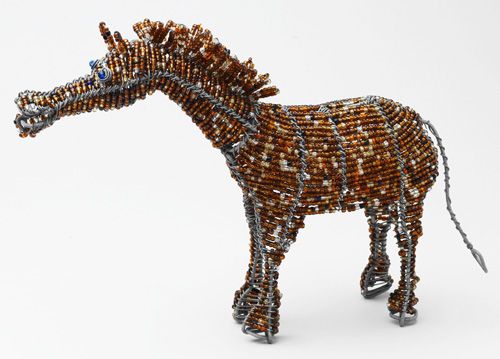 LG Beaded Wire Horse